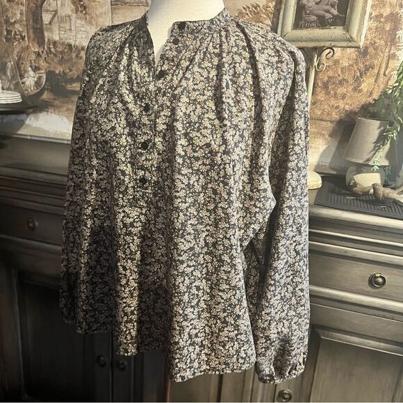 Floral Button-Up Women's Top by Universal Thread size M - Picture 1 of 6